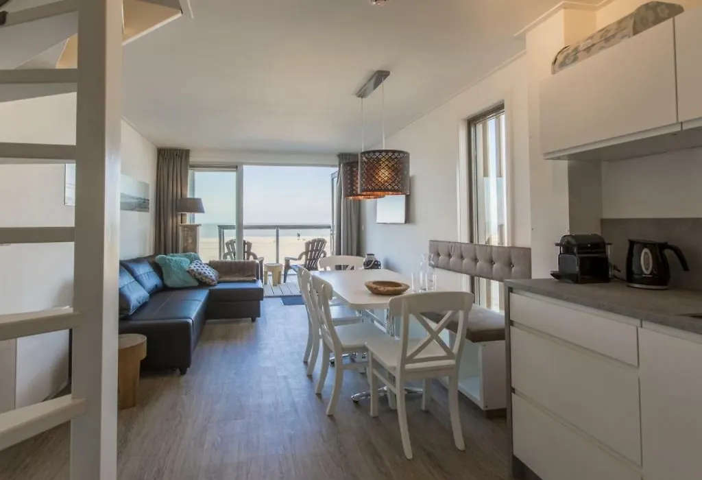 Landal Beach Villa's Hoek van Holland-1